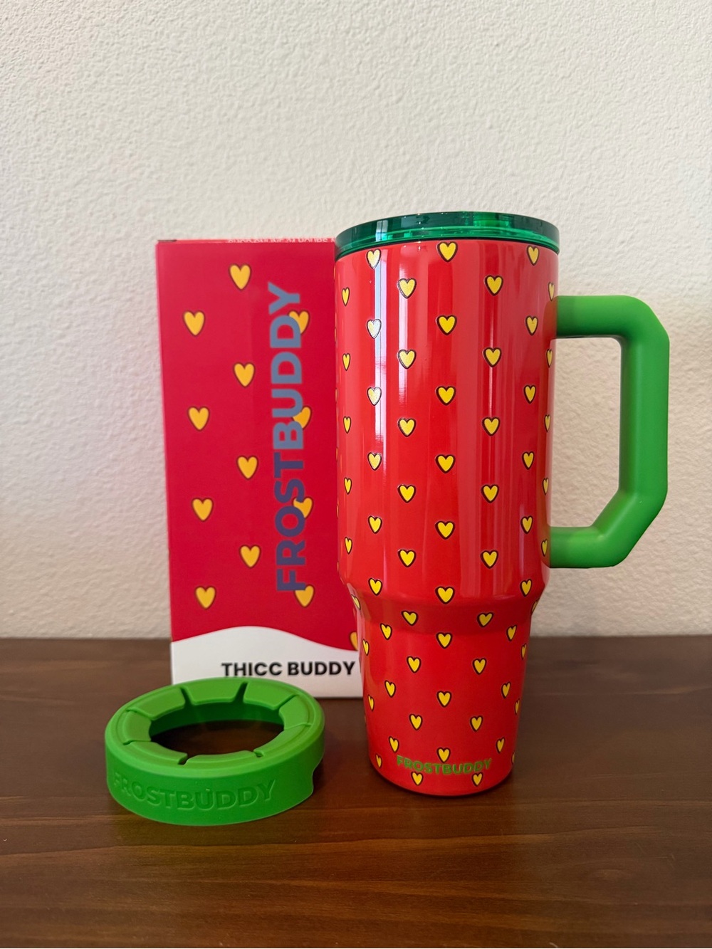 FrostBuddy Strawberry Kiss Thicc Buddy 40 oz